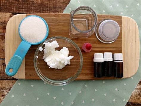 Natural Homemade Face Scrub For Acne: Grapefruit Face Scrub