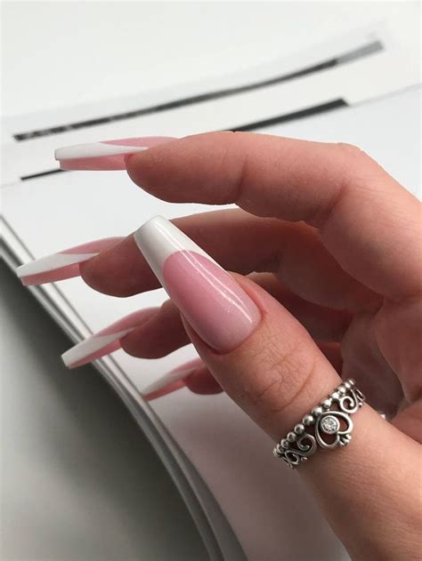 Белый Французский маникюр | Manicure, Makeup nails, Nails