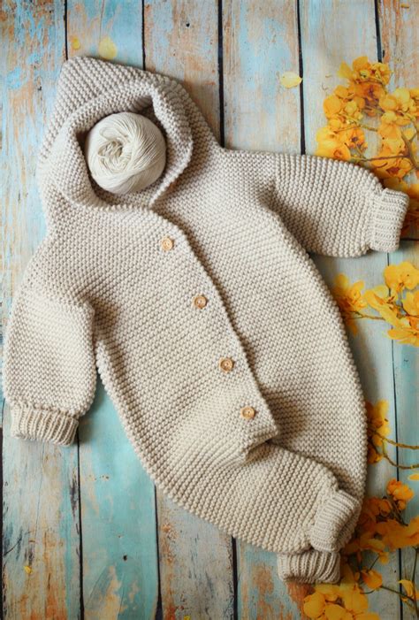 Бебешки гащеризон с Merino Delight – PERFORMANCE YARN