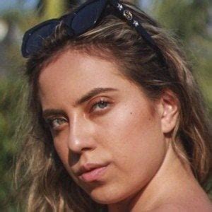 Ana Pau Hal - Age, Family, Bio | Famous Birthdays