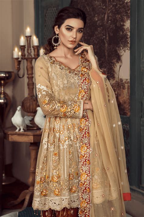 Buy Beautiful and Simple Barat Dress for Women in USA – Nameera by Farooq