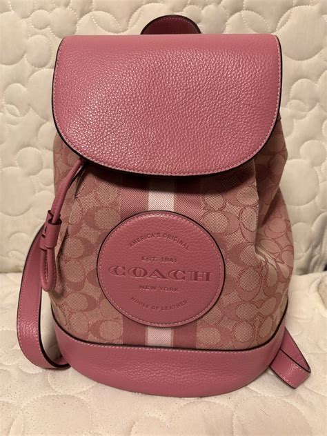 Coach Backpack, 名牌, 手袋及銀包 - Carousell