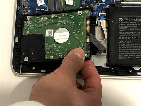 Замена жесткого диска HP Pavilion 14-bk061st - HD01