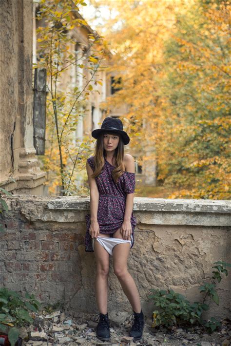 Lo by photoport on DeviantArt