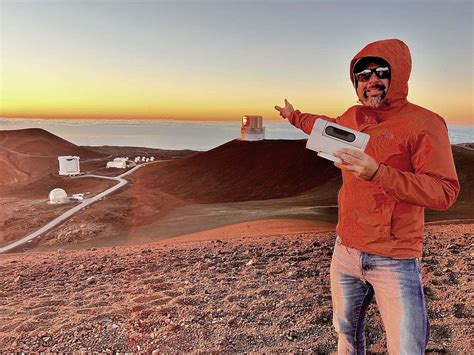 dwarf  review hands   ultimate portable telescope