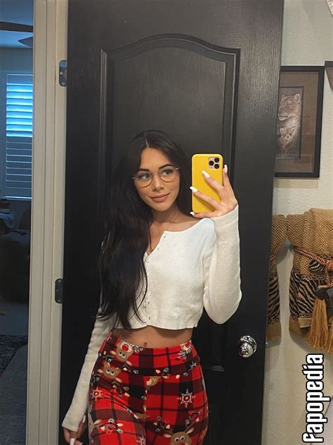 Chellchee Nude Leaks - Photo #3298727 - Fapopedia