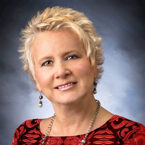 Martha Bello, Naperville, IL Real Estate Associate - RE/MAX of Naperville