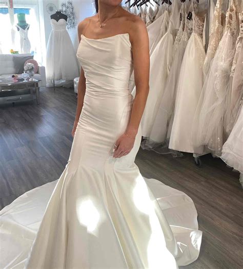 Elysee New Wedding Dress Save 32% - Stillwhite