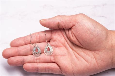Small Silver Dangle Earrings Silver Filigree Earrings - Etsy