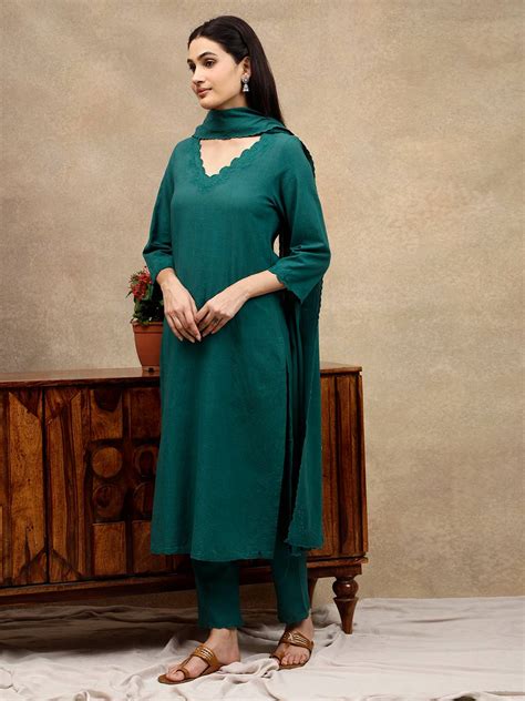 green scallop embroidered kurta  pants  dupatta dharya