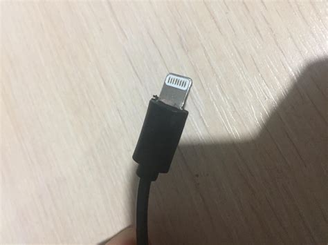 Что делать если конец сломался?? помогите а то нечем телефон в заряжать ...