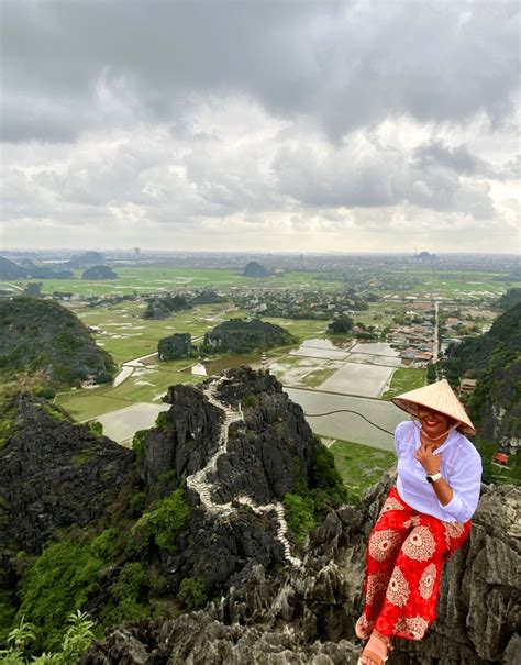 Latina Solo Travel Stories: How This Latina Navigates Solo Travel and A