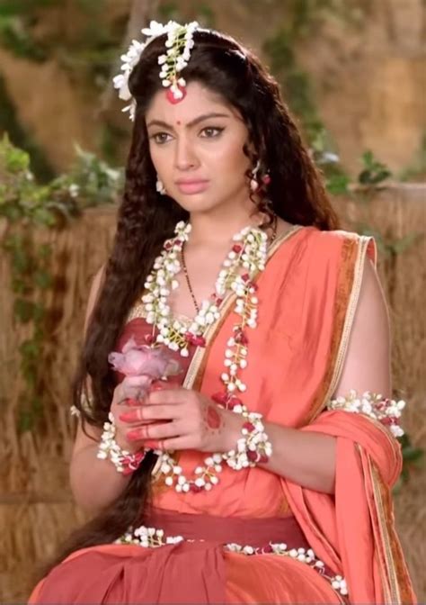 Pin by AK 28 on Vighnaharta Ganesh | Bengali bridal makeup, Beautiful ...