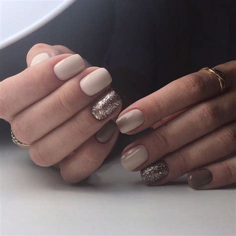бежевые ногти, ногти с блестками, нежный маникюр Ninas Nails, Work ...