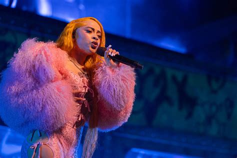 Venue Releases Statement After Viral Video Of Ice Spice Cut Off