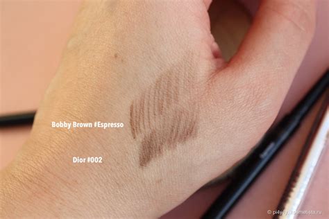 Карандаш для бровей Bobbi Brown Micro Brow Pencil в оттенке Espresso ...