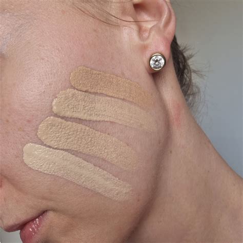 Eveline Wonder Match Lumi Foundation SPF20 - Roxie Cosmetics