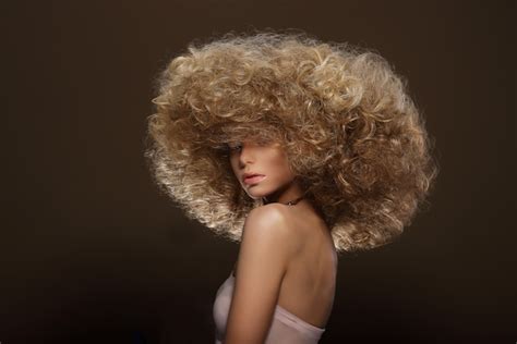 How to avoid fluffy hair - House of Klamer