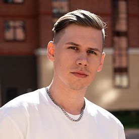Дмитрий Чесноков :: Behance