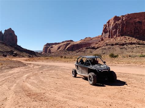 11 Best Moab Off Road Trails in 2025 - CS Ginger Travel
