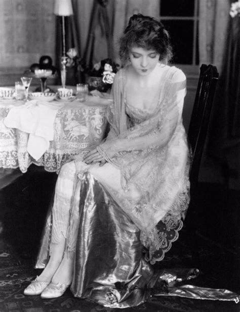 The First Lady of the Silent Screen – 25 Stunning Black and White ...