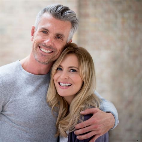 Singles Over 40 Dating