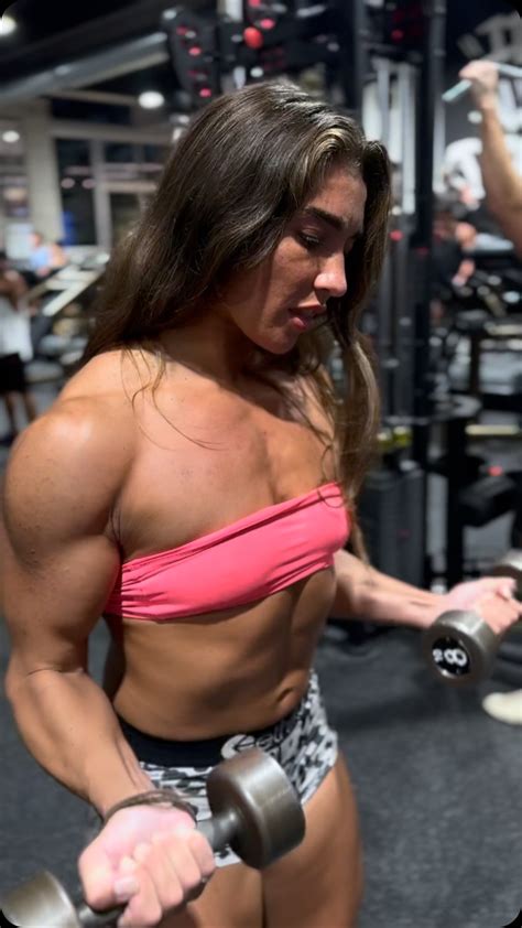 Nicole Siff | #abgains | Instagram