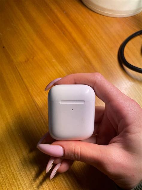 Airpods 2 оригінал: 1 500 грн. - Навушники Луцьк на Olx