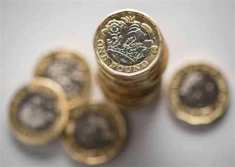 Best savings interest rates as accounts 'trump' inflation despite bank cuts
