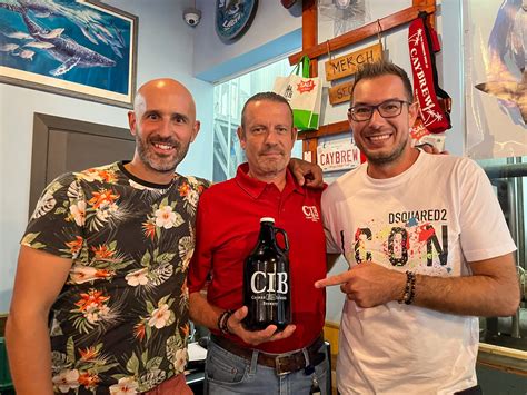 Shark Week event nets $2,600 for local conservation efforts - Cayman