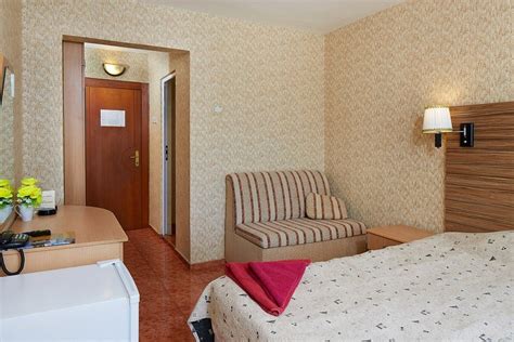 Yantra Hotel Rooms: Pictures & Reviews - Tripadvisor