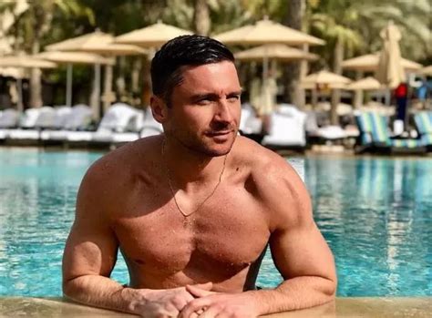 Сергей Лазарев снялся с обнаженной красоткой | Sergey lazarev, Pretty