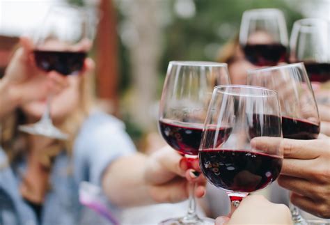 Grand Rapids Wine Tasting at Robinette’s - Robinette's Apple Haus & Winery