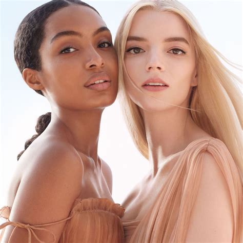 DIOR Dior Forever Skin Correct консилер | notino.ua | Великий асортимент