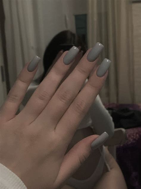 Пин от пользователя Itstini на доске Nails | Дизайнерские ногти, Серые ...