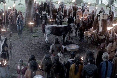 17 Bloody and Brutal Moments on Vikings - Page 3 - TV Fanatic
