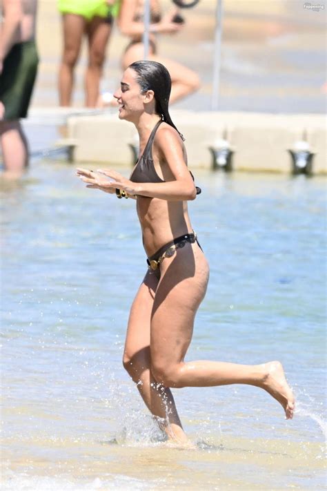 Clara Soccini Shows Off Her Stunning Beach Body in a Tiny Bikini on the