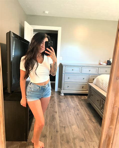 Dana - "Follow me for watch more 👆👆👆👆 ️🩷 ️ . . . @Dana cooker#usa