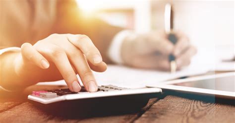 O que um auxiliar de contabilidade faz - Desenvolvimento na Pratica