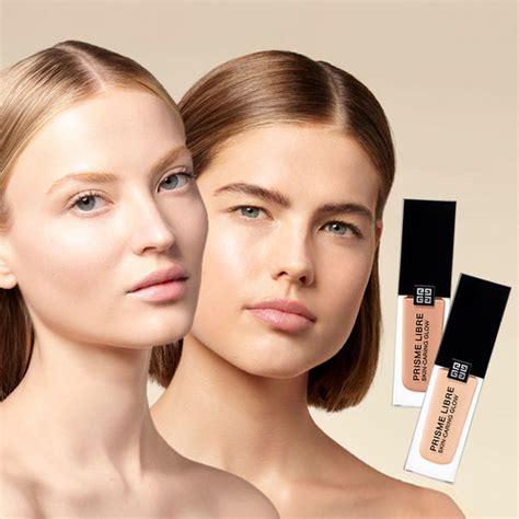 Новинка недели: тональный крем от Givenchy, который скрывает мелкие ...