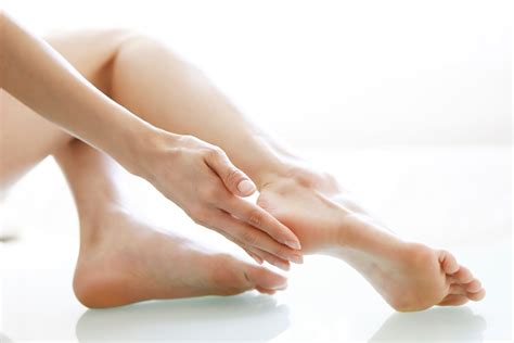 The 5 best heel balms for cracked and dry feet - the best heel balm you