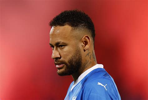 Barcelona set conditions for Neymar to re-join club: Report