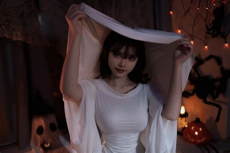 Bangni邦尼 - Ghost Girl "87 photos and 8 videos" - Cosplaytele