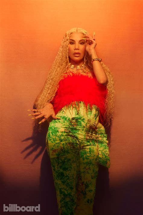 Ivy Queen: Fotos de la sesión para Women in Music de Billboard