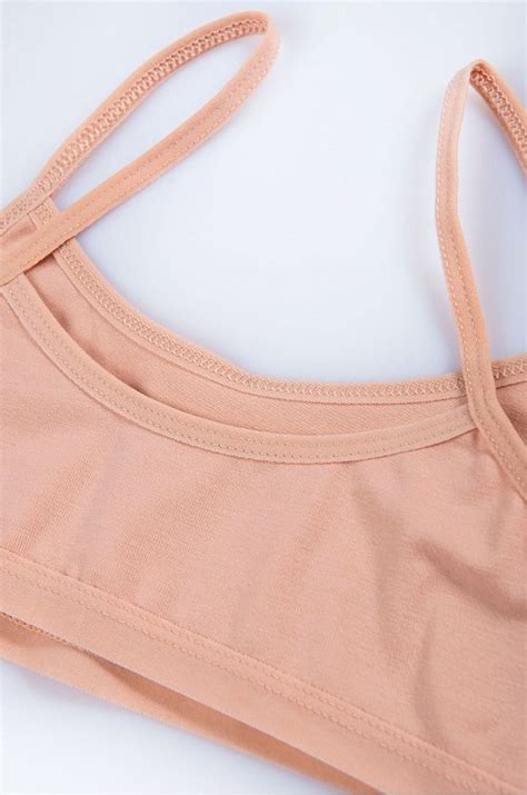Майка-топ для девочки Donella 6680164 бежевый купить оптом в HappyWear.ru