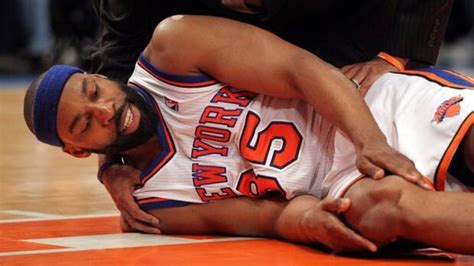 Knicks' Baron Davis to miss a year with knee injury | CBC Sports