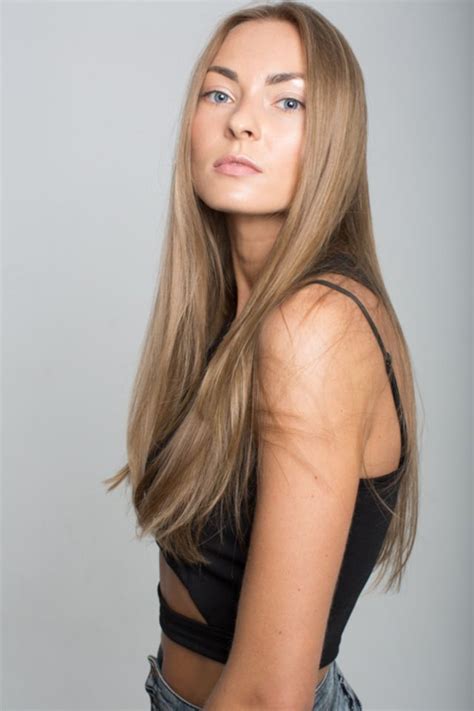 Yana - un modèle de Moscow, Russia
