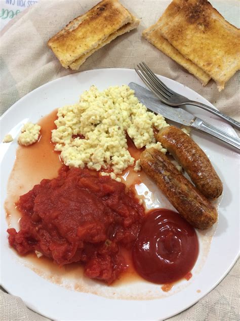 adelesexyuk on Twitter: "Breakfast time…