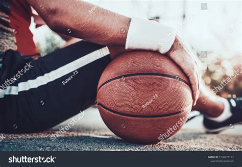 243 Basketball Player After Dunking Images, Stock Photos & Vectors ...