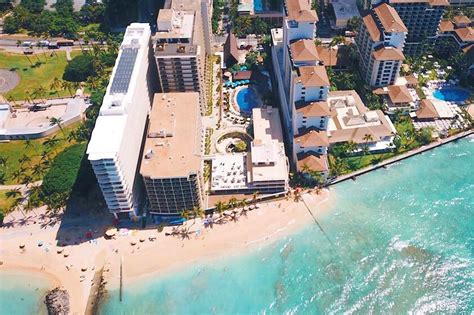 Outrigger Reef Waikiki Beach Resort Map